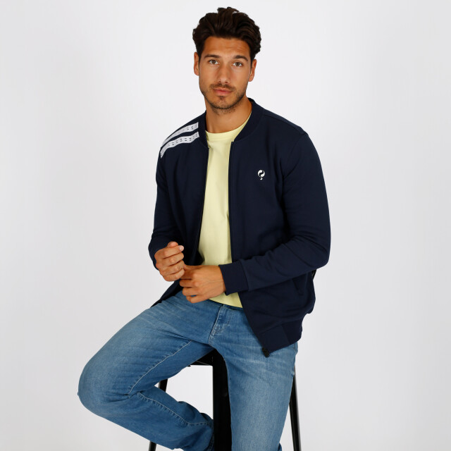 Q1905 Vest tirns donker QM2343845-695-1 large