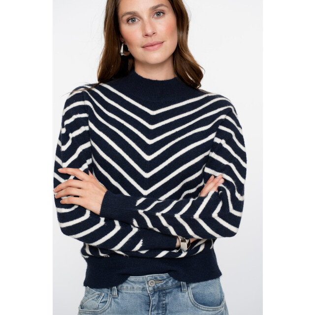 Geisha pull stripe turtleneck 54504-10 675 navy/offwhite 06712.290.0007 large