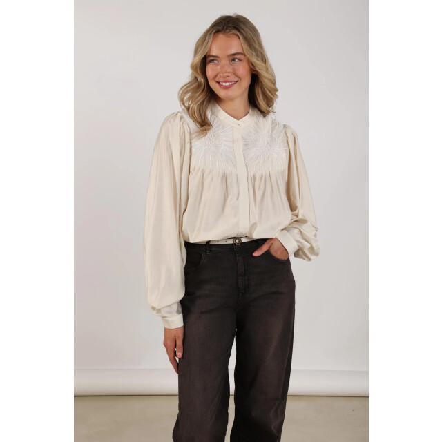 Nukus Nkf02034 17 julia blouse off white NKF02034  17 large