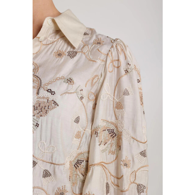 Nukus Nkf02077 preston blouse embroidery NKF02077 Preston Blouse Embroidery large