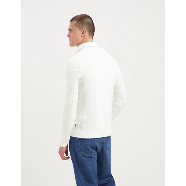 Saint Steve 240487 benjamin 10000 white 05711.100.0031 large