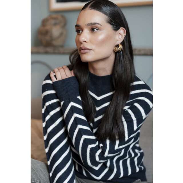 Geisha 54504-10 675 pull stripes turtleneck navy/offwhite 54504-10 675 large