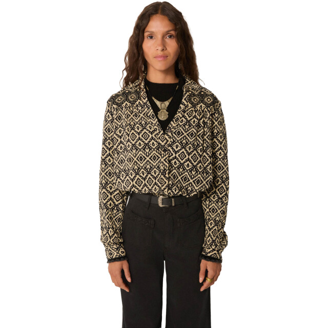 Maison Hotel Amtit blouse vanilla ice Amrit blouse large