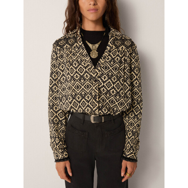 Maison Hotel Amtit blouse vanilla ice Amrit blouse large