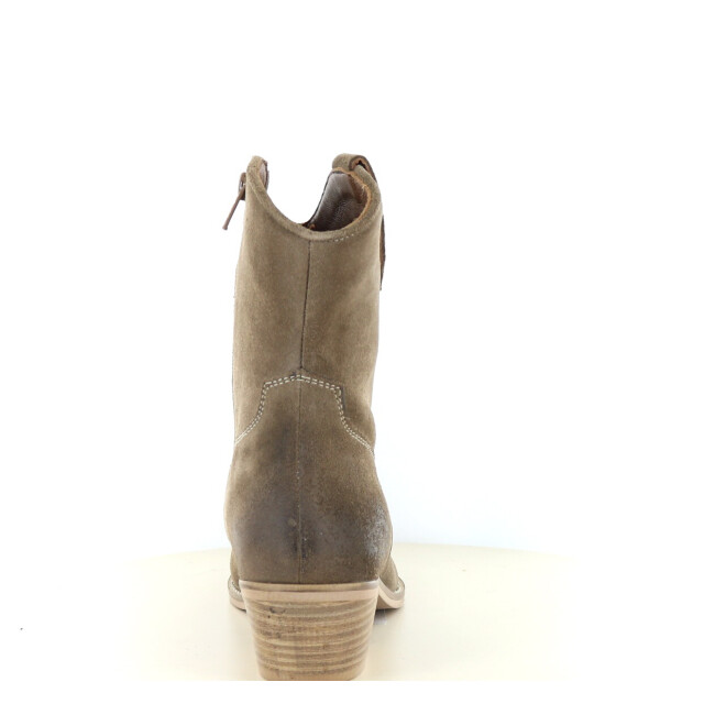 Bullboxer 6nuo251401 260.40.768 large