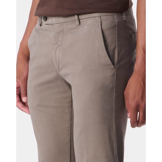 Berwich Morello gd chino 103846-001-54 large