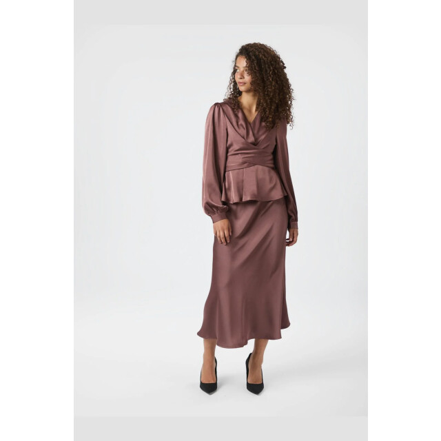 Neo Noir rista heavy sateen blouse 164803 393 dark rose 06615.625.0012 large Neo Noir rista heavy sateen blouse 164803 393 dark rose 06615.625.0012 large