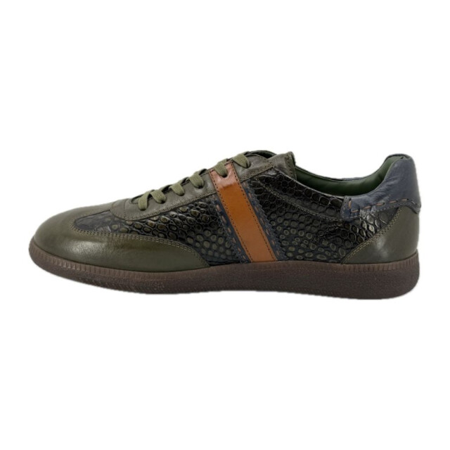 Galizio Torresi  318450 70523-foresta-luxor-melanzana 318450 large