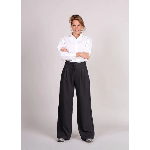 Haute L'Amitié Haute l’amitié button sleeve blouse 9692269347144 large Haute L'Amitié Haute l’amitié button sleeve blouse 9692269347144 large