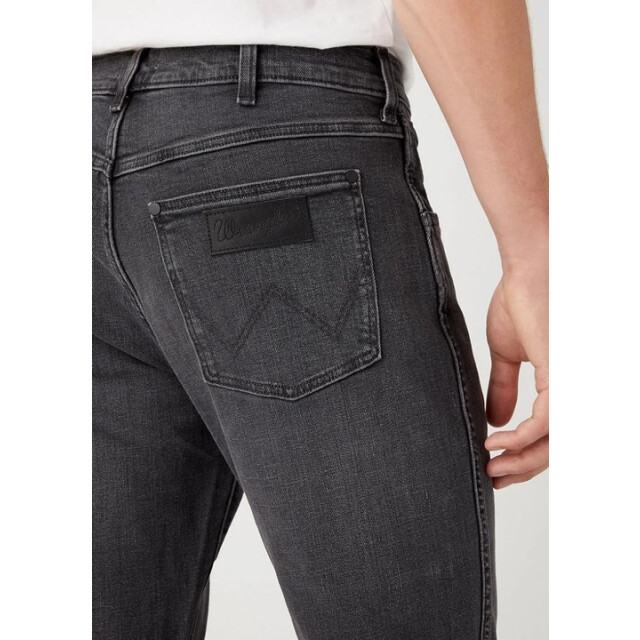 Wrangler Larston blackout 112330748 large