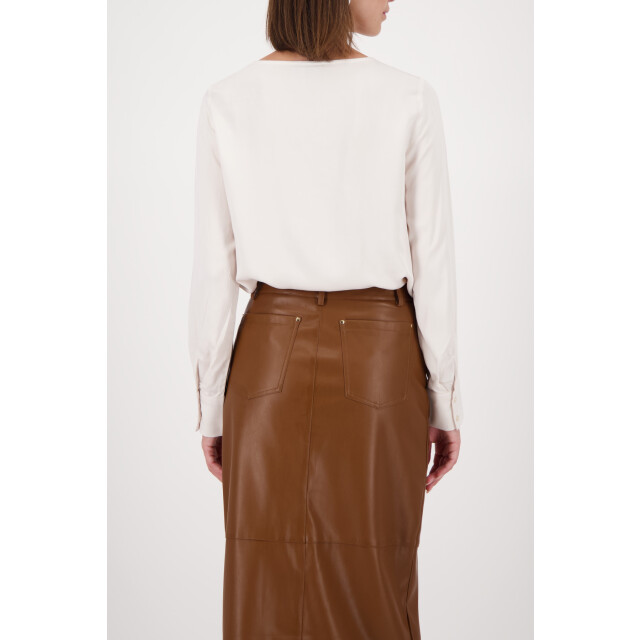 Monari  809206 134 almond 06615.829.0071 large
