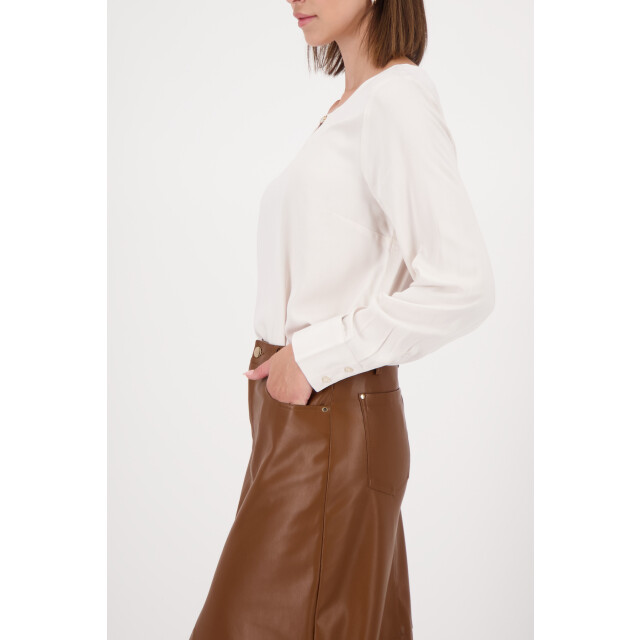 Monari  809206 134 almond 06615.829.0071 large