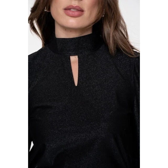 Geisha 52564-47 999 top col with cut out black 52564-47 999 large