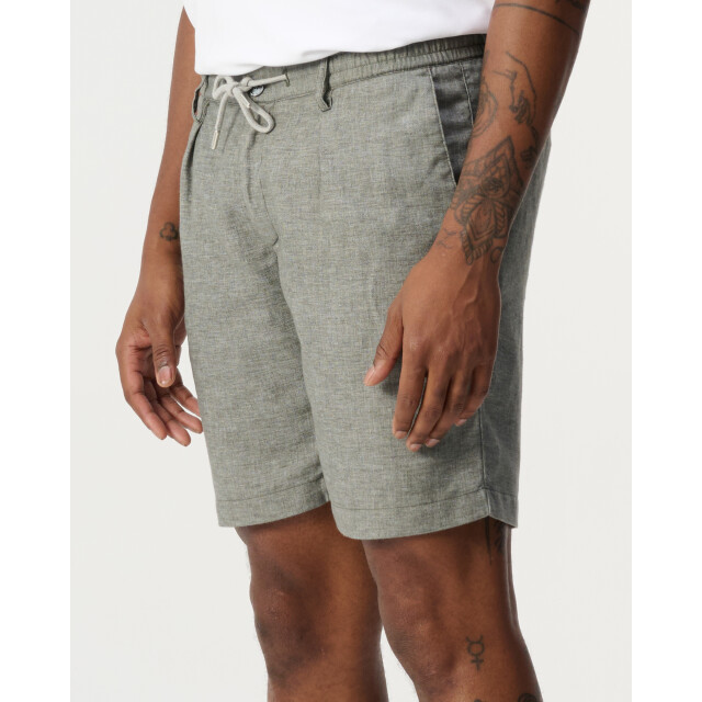 Profuomo Short 101897-001-50 large