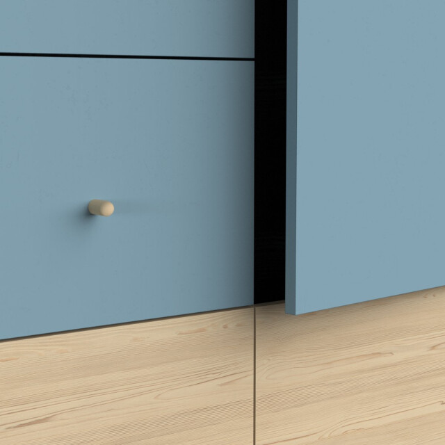 CaliCosy Armoire 3 portes et 4 tiroirs bleu orage et décor bois naturel firmiana 3332676 large
