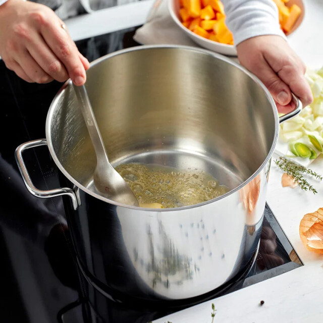 Demeyere Apollo 7 soeppan met deksel 24 cm / 8l 44394 large