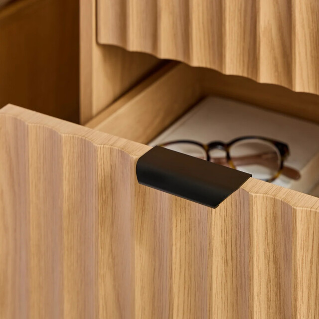 CaliCosy Nachtkastje met 2 lades en geribbelde fronten h52 cm bologne 3205798 large