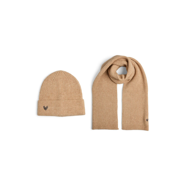 Pieces Dames wintermuts + sjaal gebreid pcniva giftbox beige 17161249 large Pieces Dames wintermuts + sjaal gebreid pcniva giftbox beige 17161249 large