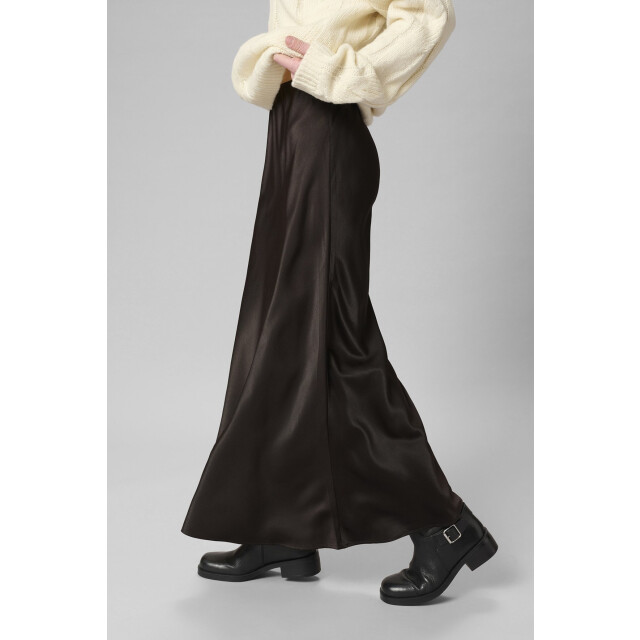 My Essential Wardrobe 10704820 estelle long skirt 10704820 Estelle Long Skirt large