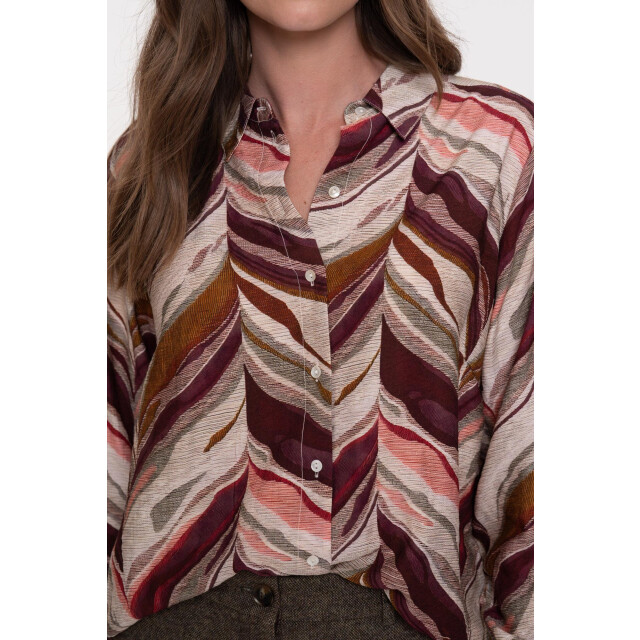 Geisha blouse 53851-81 485 port/pink 06615.680.0015 large Geisha blouse 53851-81 485 port/pink 06615.680.0015 large