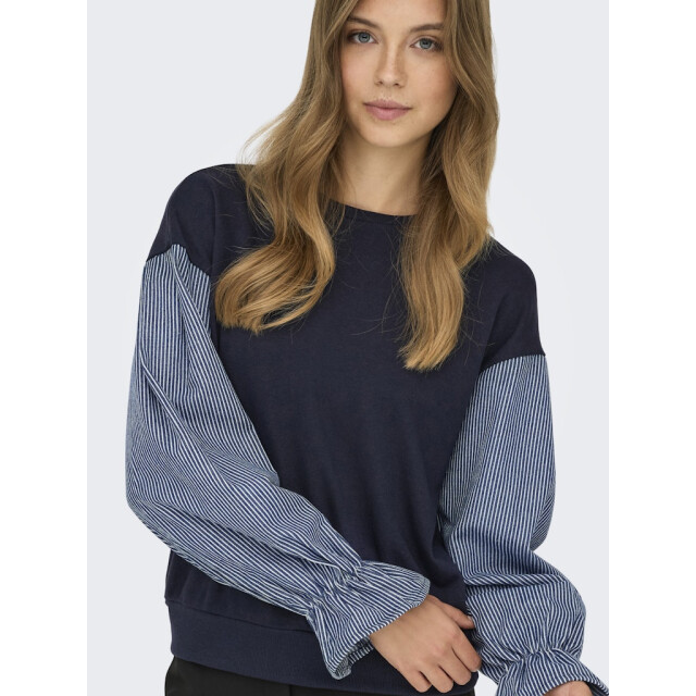 Only Onlnina ls o-neck mic cs sweat navy 4209.37.0003 large Only Onlnina ls o-neck mic cs sweat navy 4209.37.0003 large