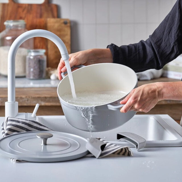 Dagelijkse Kost Proline lichtgewicht braadpan 26cm / 5.3l truffel CC009321-001 large