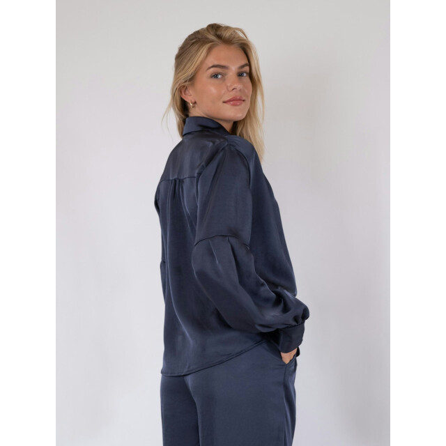 Neo Noir naja satin shirt 160801 678 midnight 06615.211.0236 large