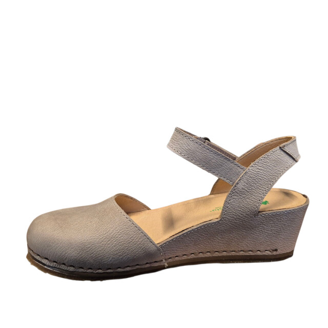 El Naturalista N5850 N5850 large