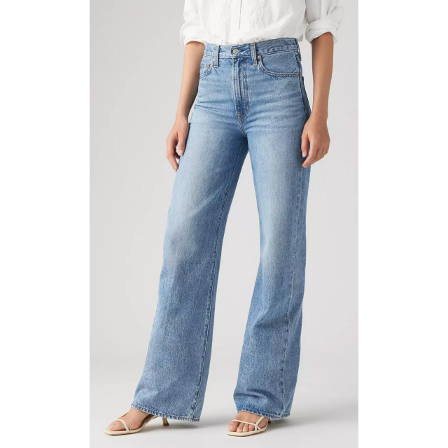 Levi's Ribcage wide leg h223 not the same A6081-0020 large