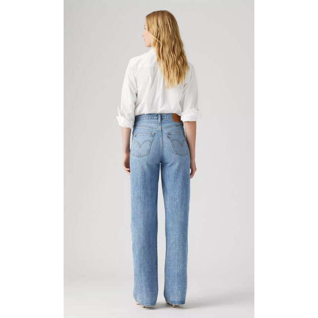 Levi's Ribcage wide leg h223 not the same A6081-0020 large