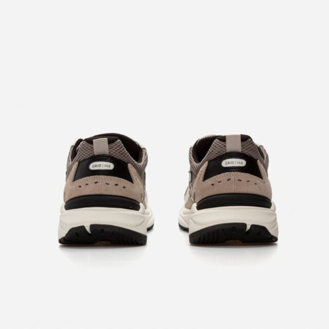 Hub  Grid s48 020802 large