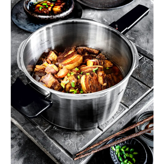 Fissler Vitaquick premium snelkookpan-set 3.5l & 6l met stoominzet düdüklü tencere 4009209419701 large