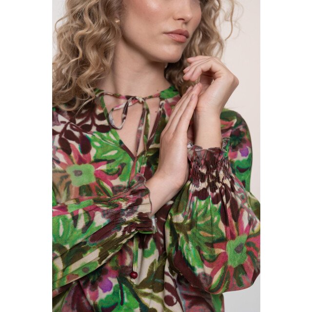 Geisha top 53958-20 480 burgundy green pink 06012.680.0010 large