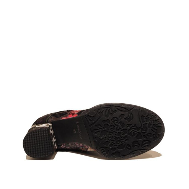 Laura Vita Maevao 02 Maevao 02 large