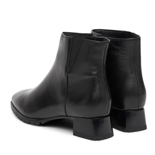 Ara 12-20010 graz 12-20010 Graz large