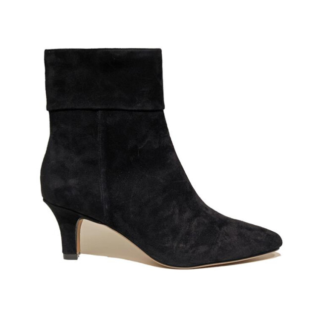 Regarde le Ciel Nita 01 Nita 01 large