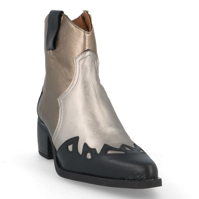 Roberto d'Angelo Loes Loes large