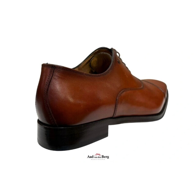 Van Bommel Raffa 02.00 Veterschoenen Bruin Raffa 02.00 large