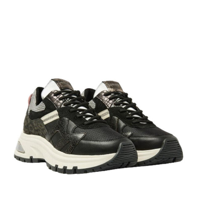 VIA VAI Liz finley 62010 Liz Finley 62010 large