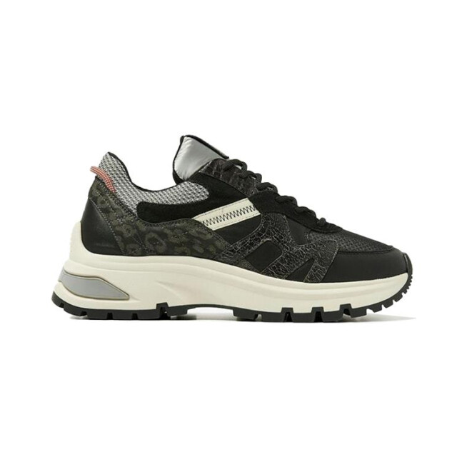 VIA VAI Liz finley 62010 Liz Finley 62010 large