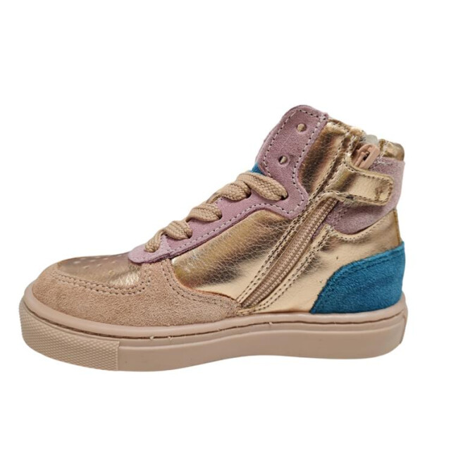 Kipling Erica a Erica A large