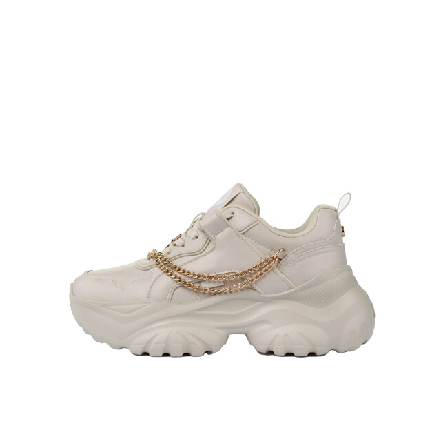 Buffalo Bliss in sneakers 67106 large