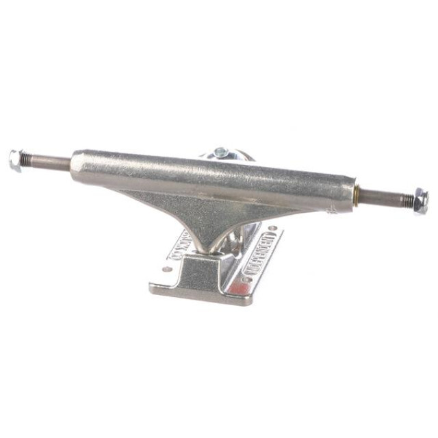 Independent Skateboard truck 122830-144 large