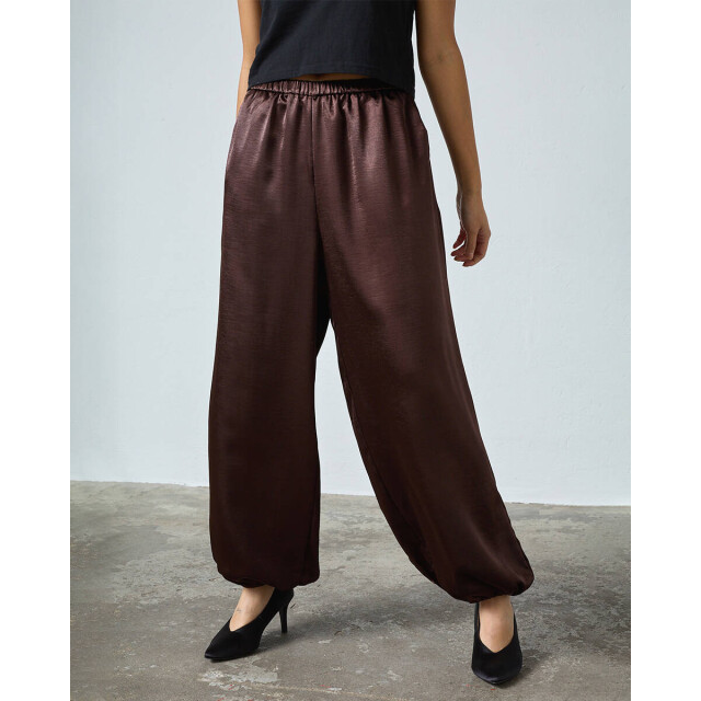 Sisters Point Broek 19616 gewo-pa Sisters Point Broek 19616 GEWO-PA large