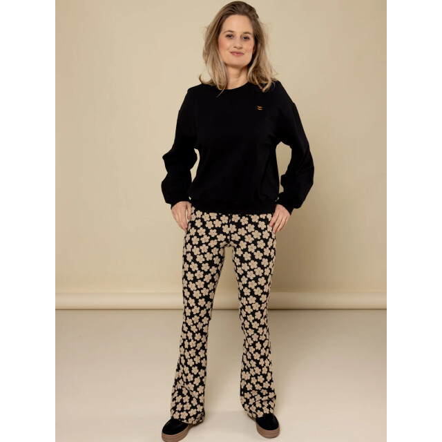 Looxs Revolution Lxs flared broek flowerfield voor dames in de kleur 2533-9682-961 large