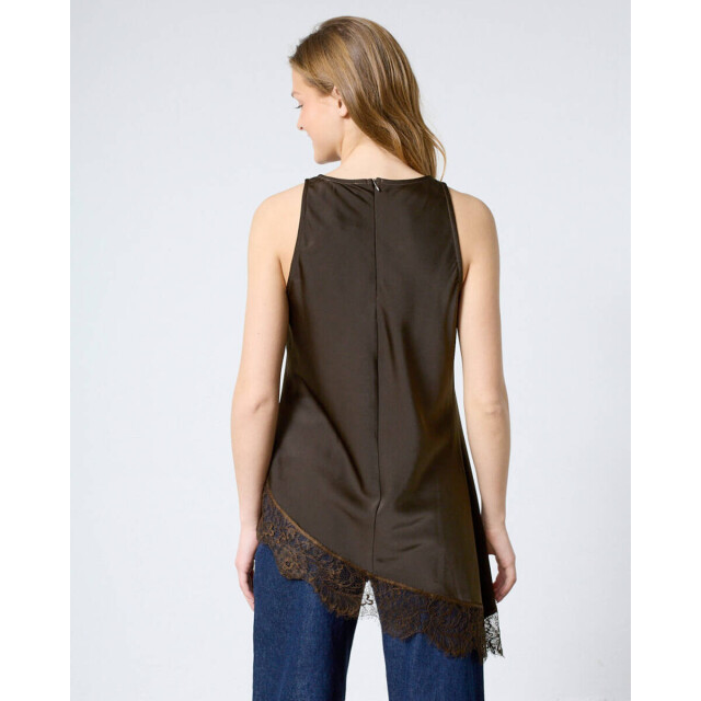 Sisters Point Top zonder mouw 19667 viol-ta Sisters Point Top zonder mouw 19667 VIOL-TA large