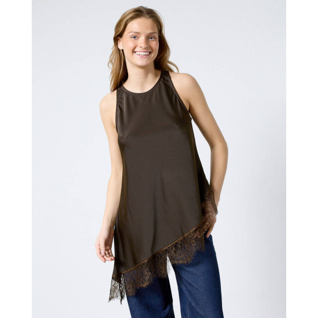 Sisters Point Top zonder mouw 19667 viol-ta Sisters Point Top zonder mouw 19667 VIOL-TA large