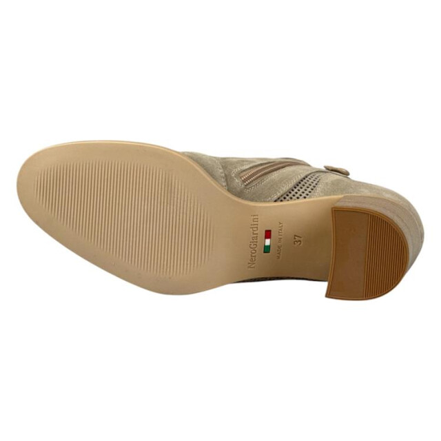 Nero Giardini E512710d e512710d large