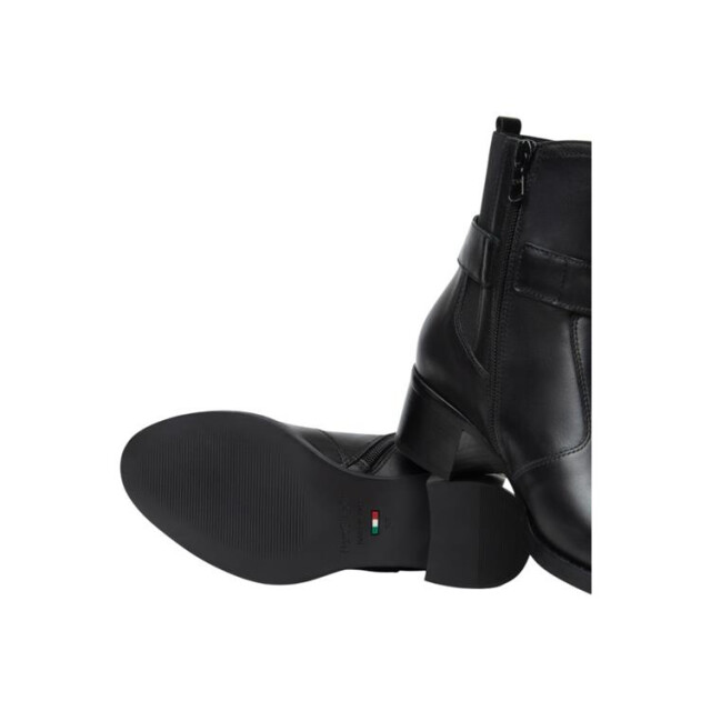 Nero Giardini I513844d i513844d large