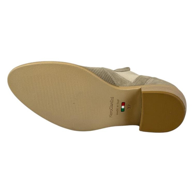 Nero Giardini E512701d e512701d large